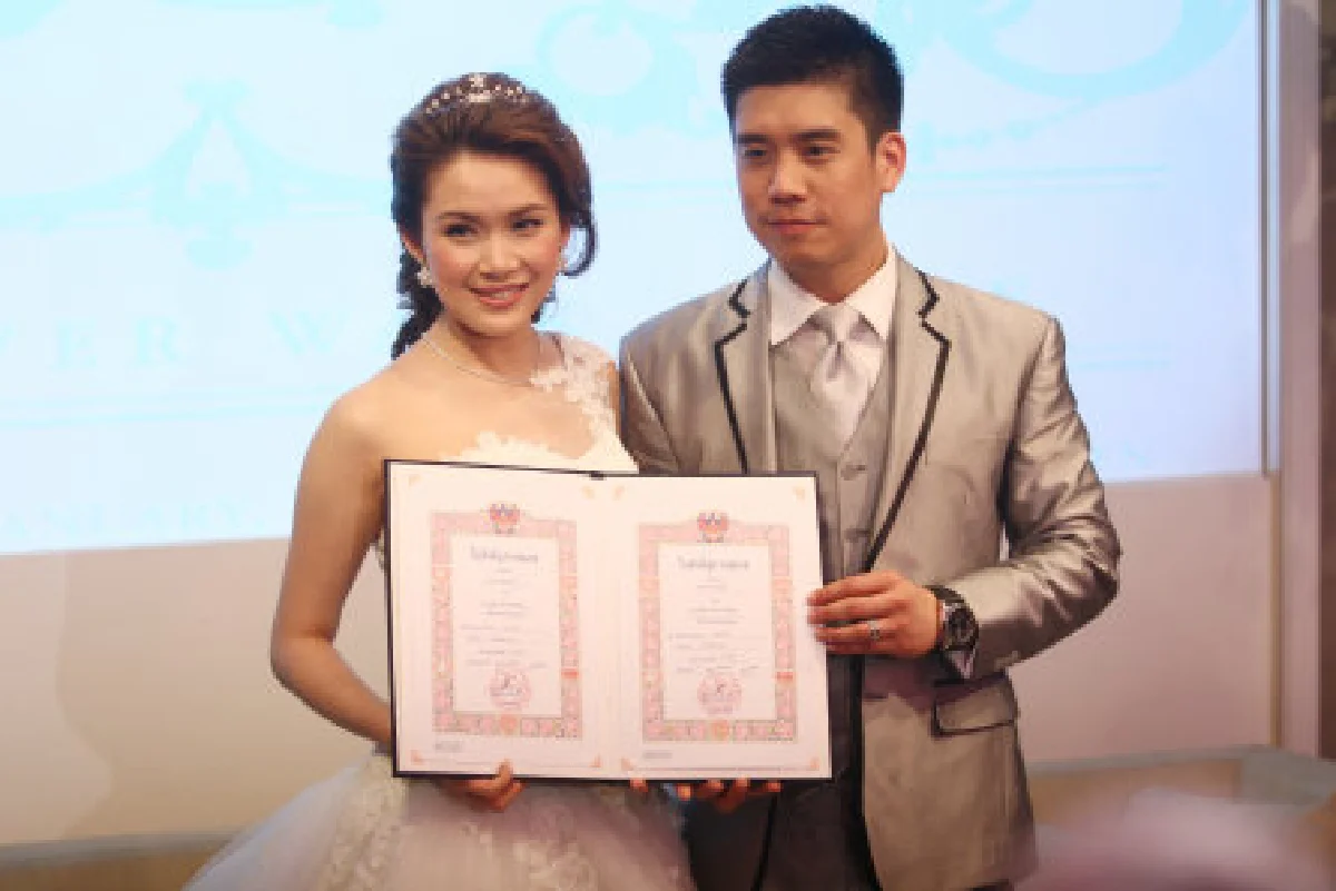 นิหน่า-แบงค์แต่งงานหวานปานนิทานเจ้าหญิง-เจ้าชาย