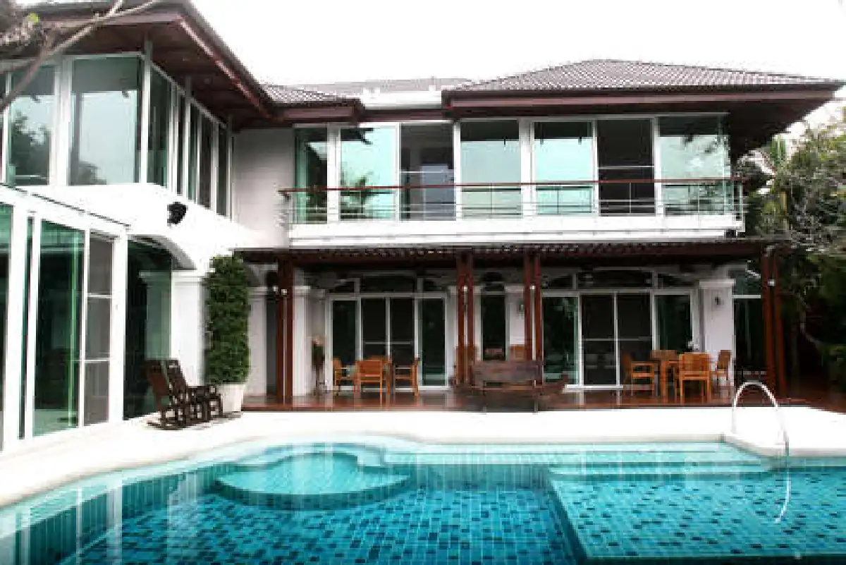 ผูกพันบ้านอายุเกือบ 20 ปี พรรณี-พล.ต.อ.เอก อังสนานนท์