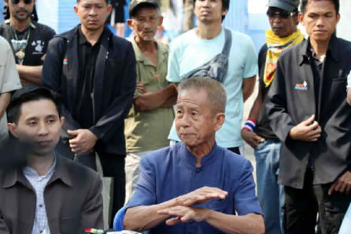 พธม.ขีดเส้น3วันให้รัฐช่วย2คนไทยกลับประเทศ