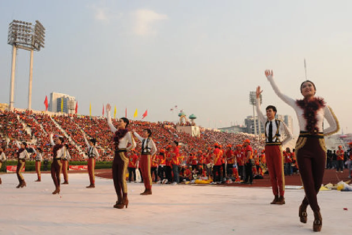 จุฬาฯอัดมธ.3-1ซิวถ้วยบอลประเพณี
