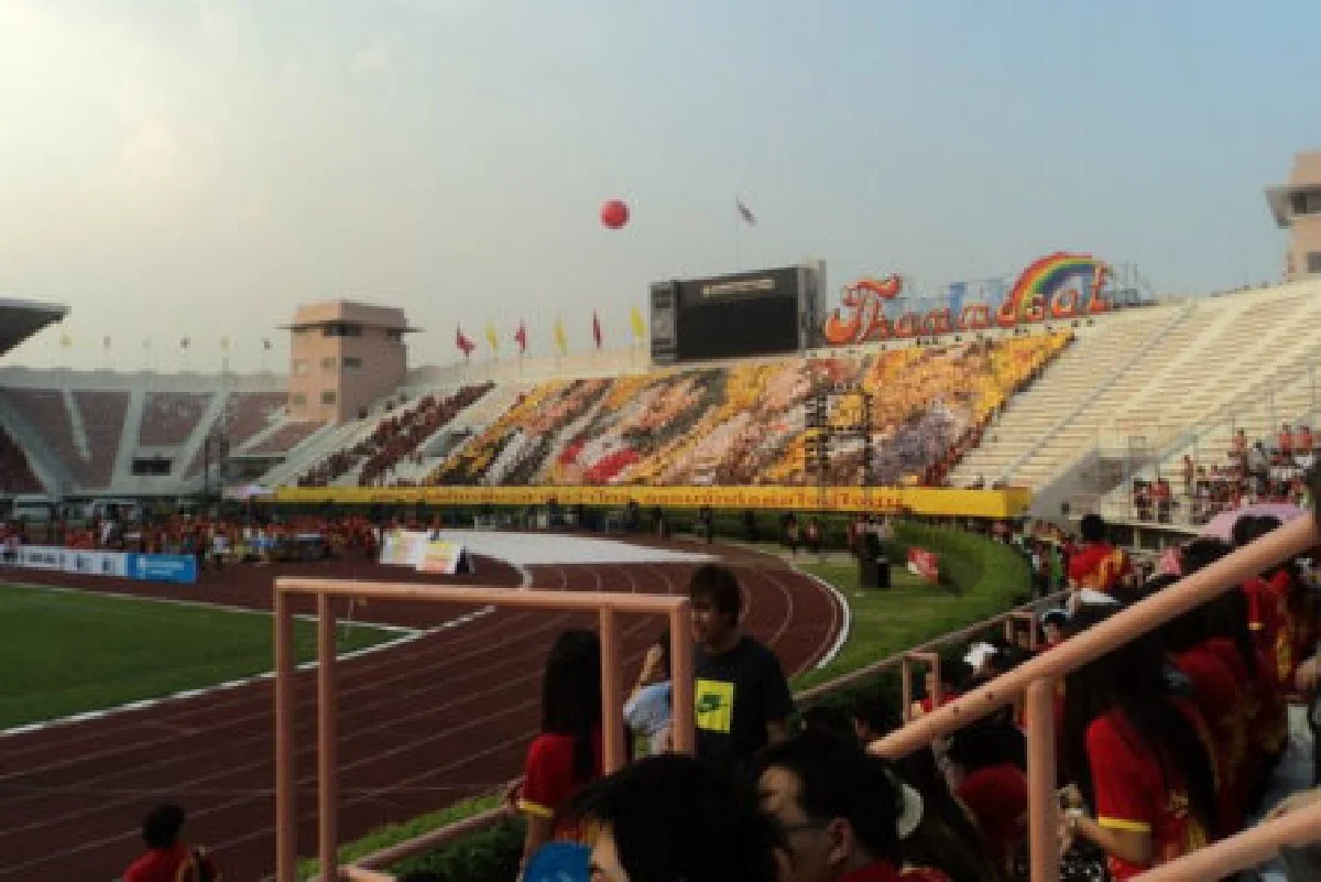 จุฬาฯอัดมธ.3-1ซิวถ้วยบอลประเพณี