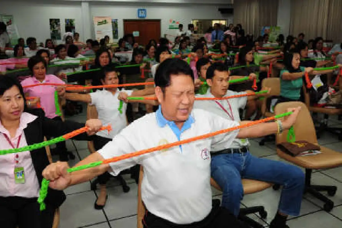 จับขรก.สภาฯออกกำลังกายแก้โรคเครียด