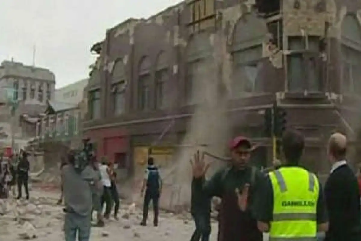 แผ่นดินไหว6.3ริคเตอร์ถล่มไคร์สเชิร์ตเจ็บ-ตายอื้อ