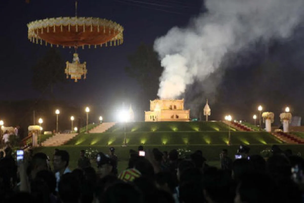 พระราชทานเพลิงสรีระสังขารหลวงตามหาบัว