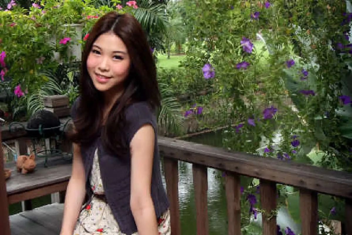เรือนริมน้ำหลังอบอุ่น ภคกัญญา เจริญยศ