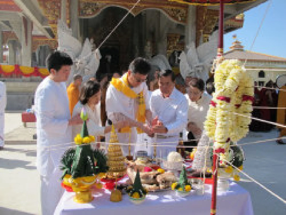 วัดป่าพุทธคยาหล่อเกศเศียรพระประธาน-พระกริ่งในแดนพุทธภูมิ