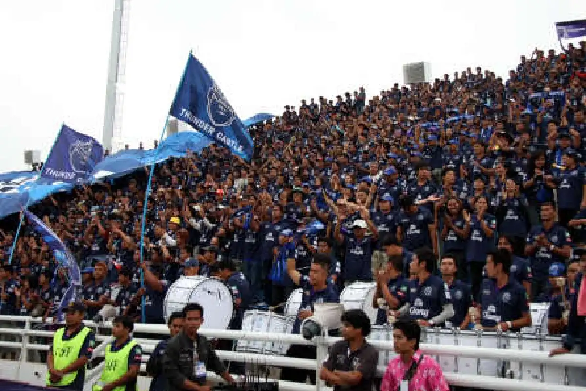 บุรีรัมย์ฟอร์มดุกระหน่ำชลบุรี3-0