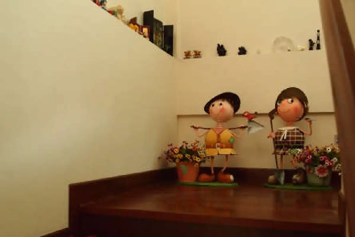 บางมุมของดีเจหนุ่มโสด"เกียรติยศ เกียรติสูงส่ง"