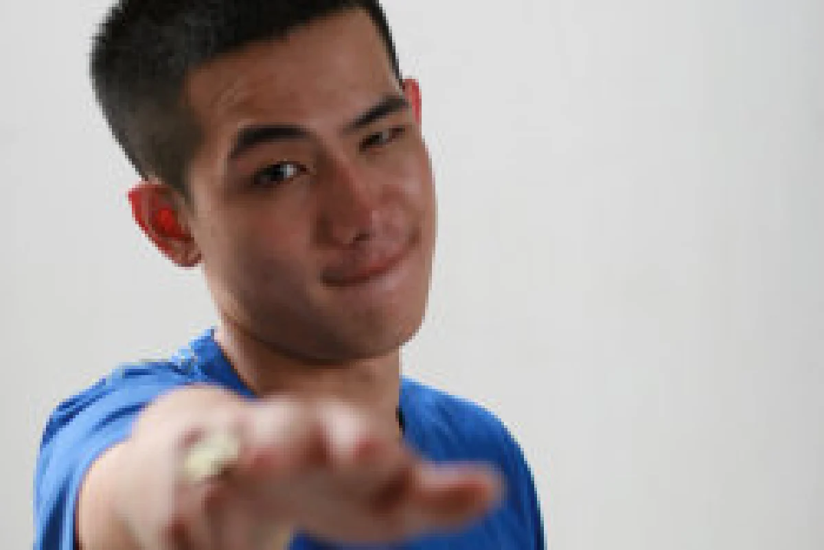 เอิร์ธ หนุ่มเฮี้ยวกับปลาหมอสี(ที่เขาว่า)น่ารัก