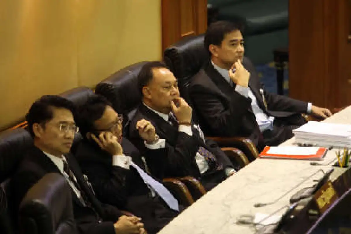 ลงมติเจบีซีล่มองค์ประชุมไม่ครบ