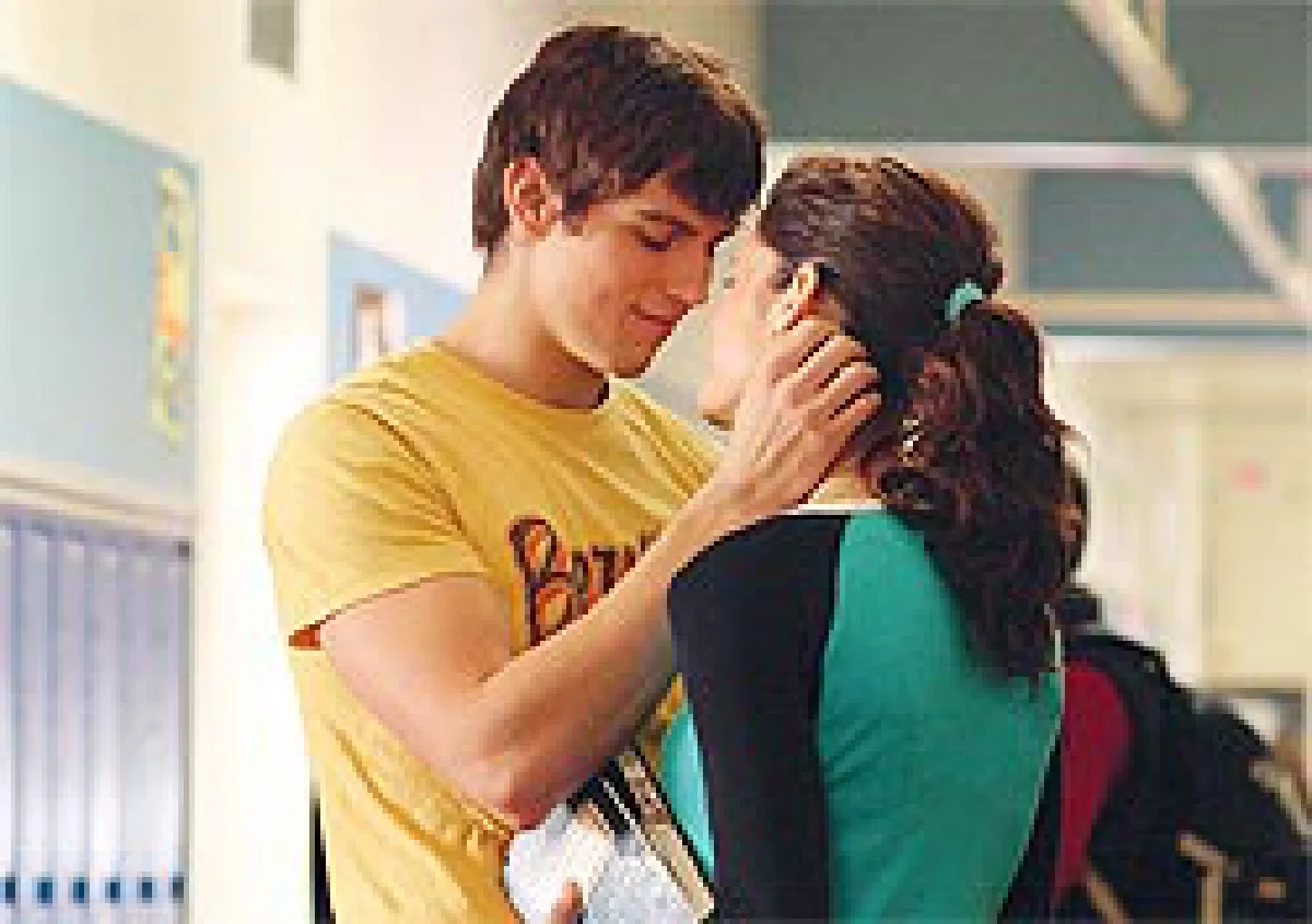 อนามัยวัยรุ่น เพื่ออนาคตที่สดใส