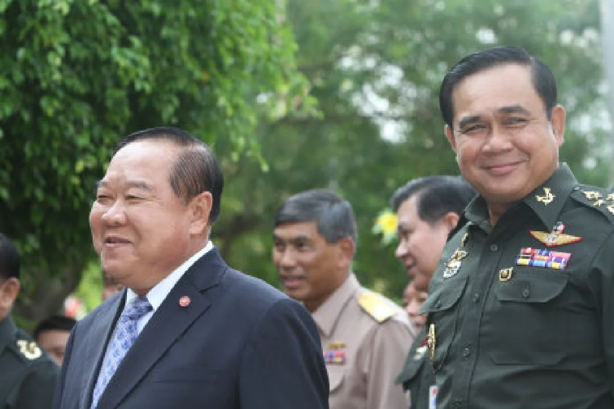 ป๋าเปรมเปิดบ้านให้รดน้ำดำหัว