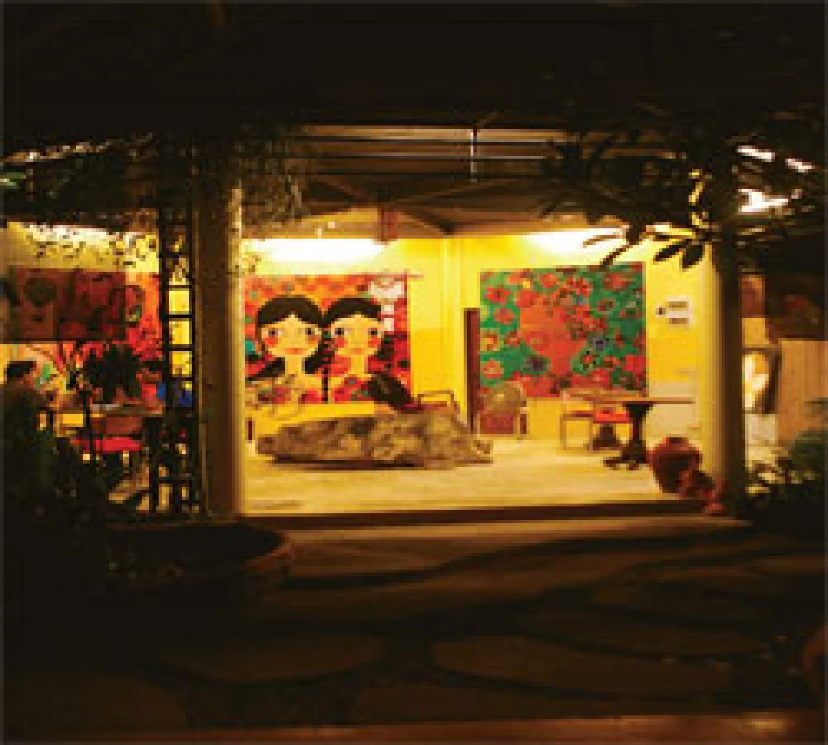 สวนศิลป์ บ้านดินถวิลธรรมชาติ