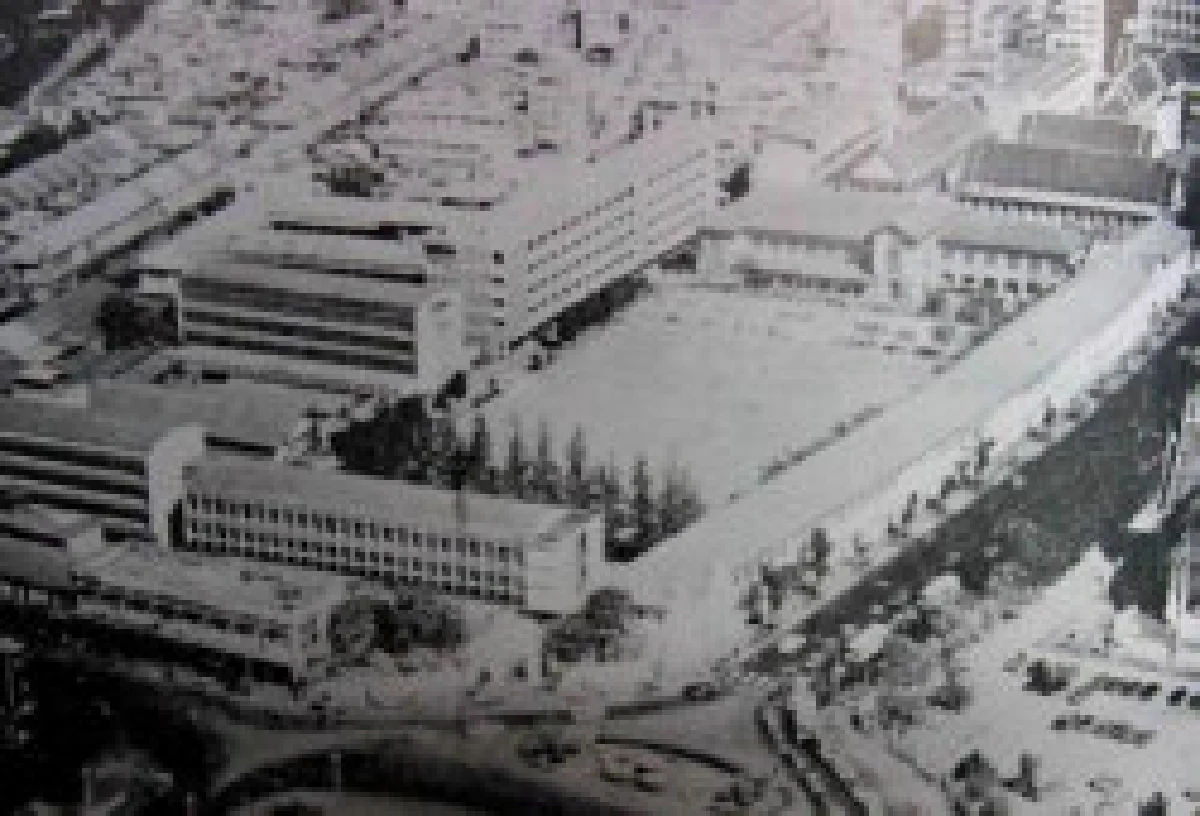 ศตวรรษรำลึก...ตึกยาวแห่งความทรงจำ