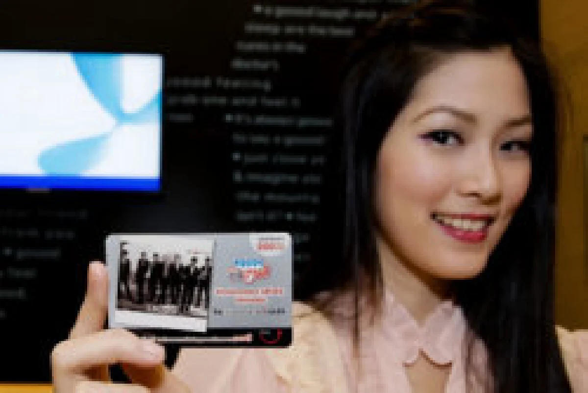 แฮปปี้ส่งบัตรเติมเงิน UKISS เอาใจแฟนคลับ