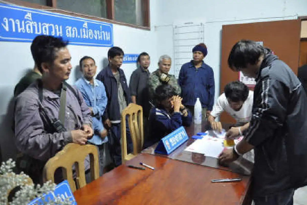 ตร.น่านรวบคนร้ายขนยาบ้า400เม็ด