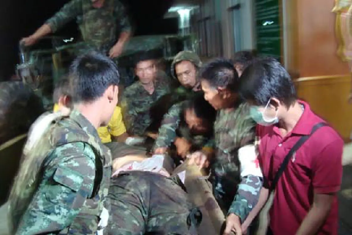 ไทยเขมรปะทะอีกทหารเจ็บ4