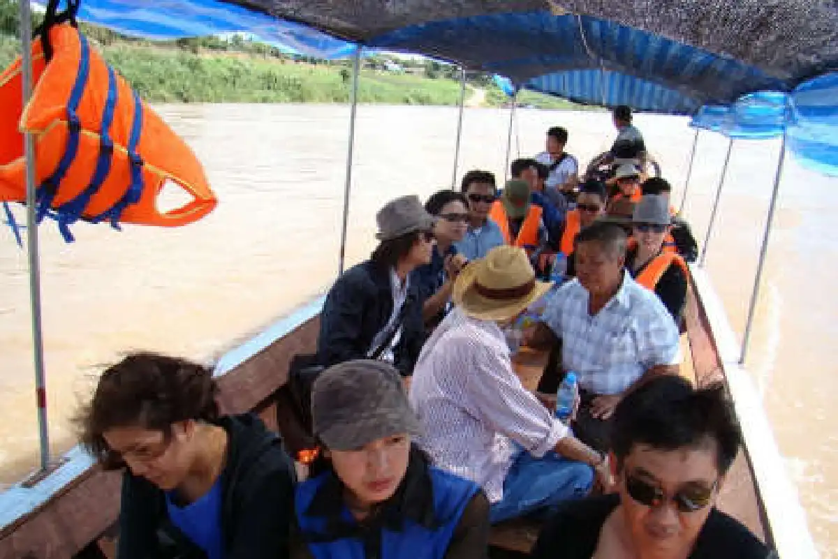 ชูเที่ยวเชียงของรับเปิดสะพานมิตรภาพไทย-ลาว