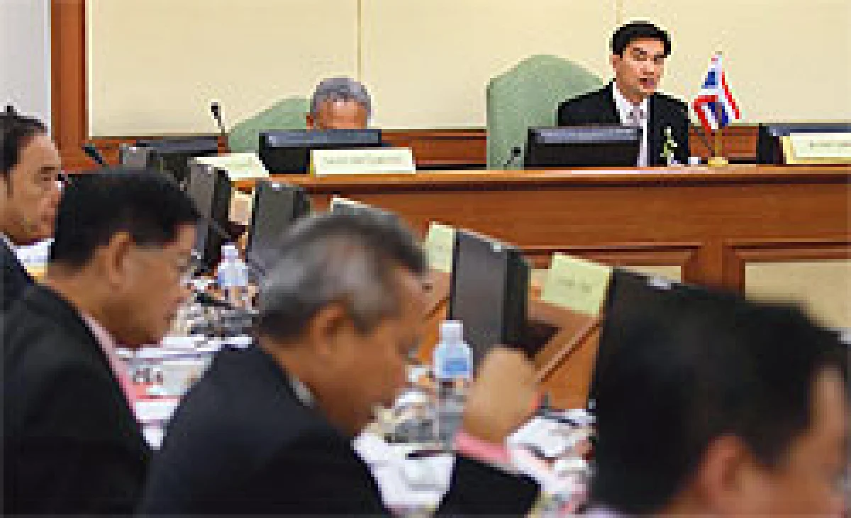 ผ่านงบ 1.3 หมื่นล้าน ครม.สั่งลาก่อนทูลเกล้าฯยุบสภา