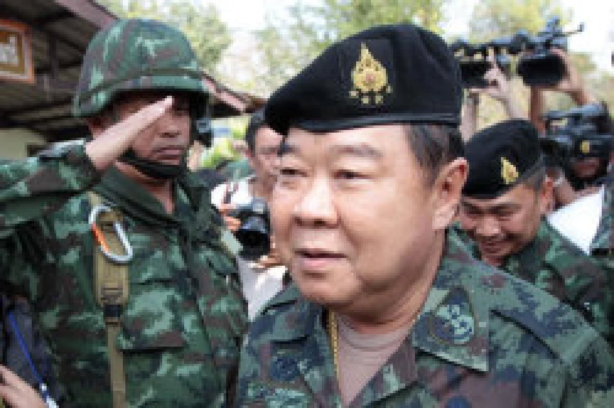 ประวิตรยันเขมรต้องถอนทหารพ้นพื้นที่พิพาท