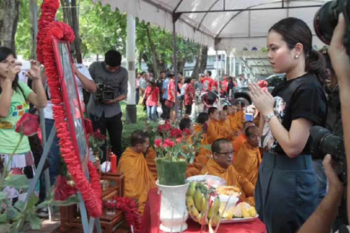 ครบรอบ1 ปี เสธแดงตาย