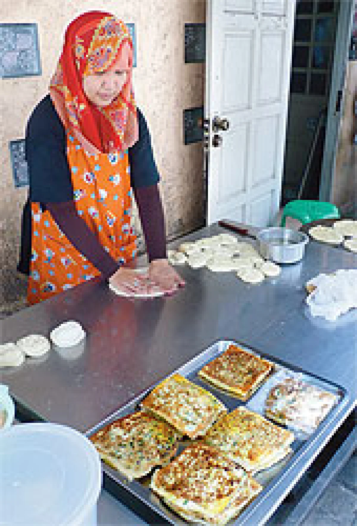 ดูดี-กินดี