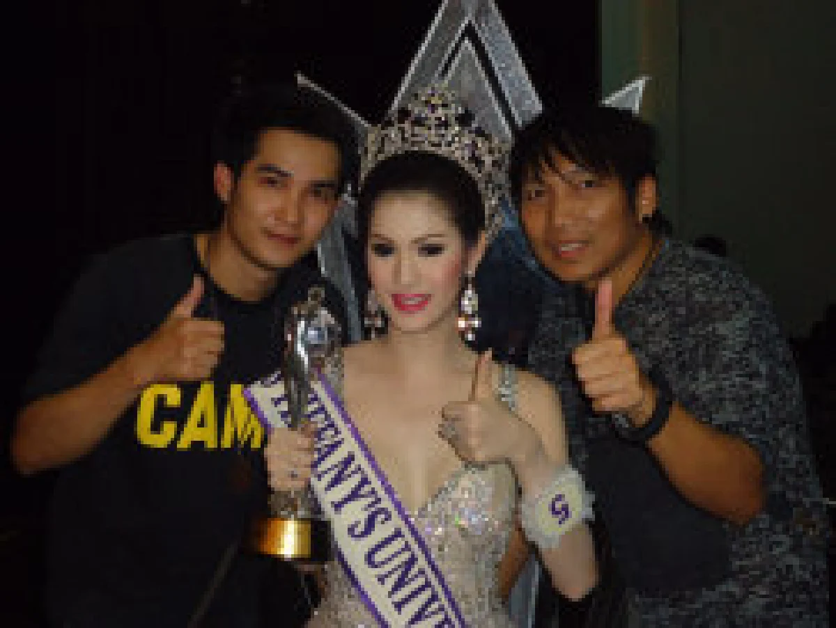 เวทีนี้(ต้อง)มีพี่เลี้ยง