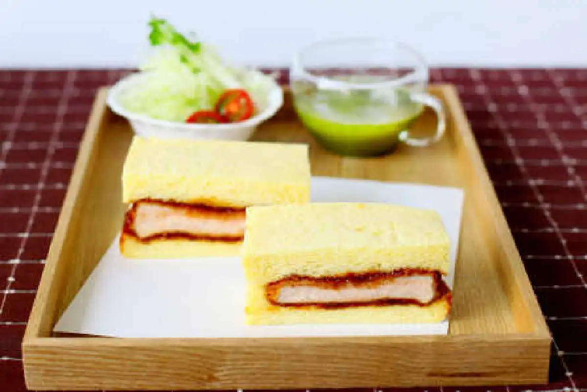Japanese Style Cafe หิวๆ กับ Tonkatsu Sando