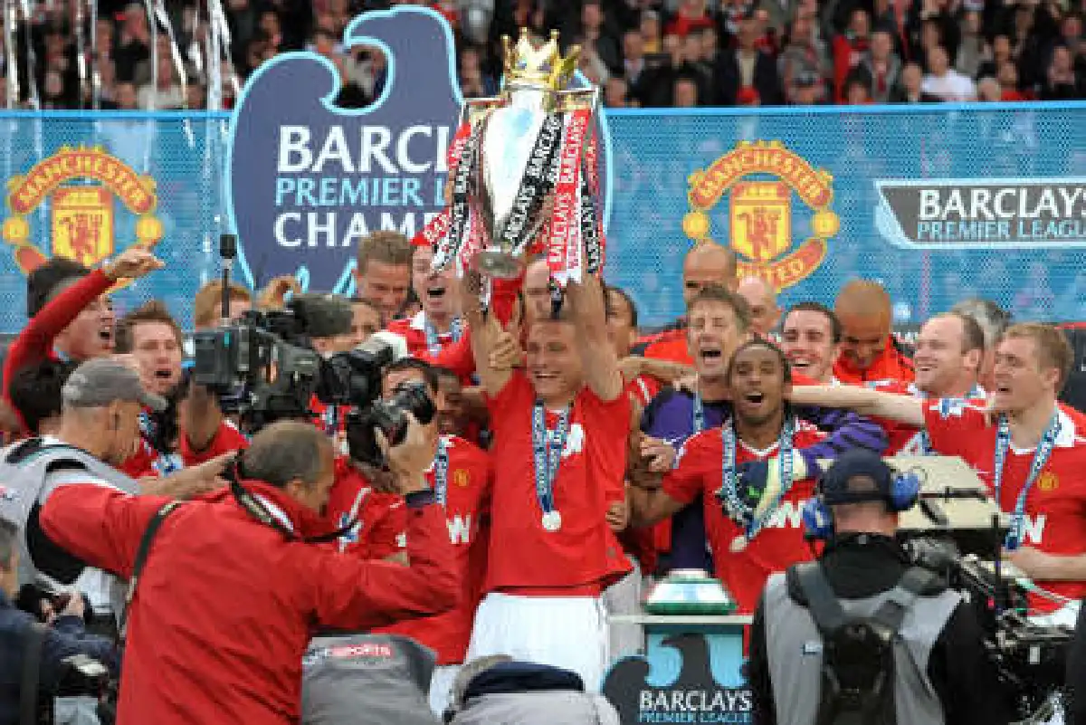 ผีอัดแบล็กพูล4-2ส่งท้ายฉลองแชมป์