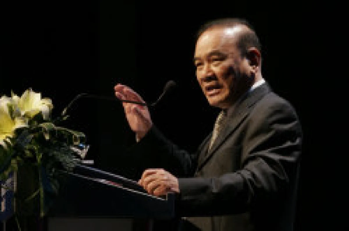 "มั่น"ปัดล้างหนี้"สมชาย"แลกสังกัดมาตุภูมิ