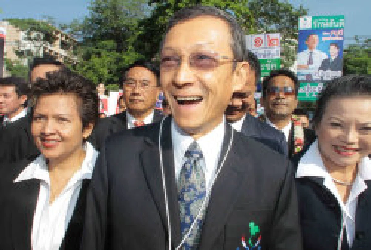 ต้องมีนายกฯขั้วที่3