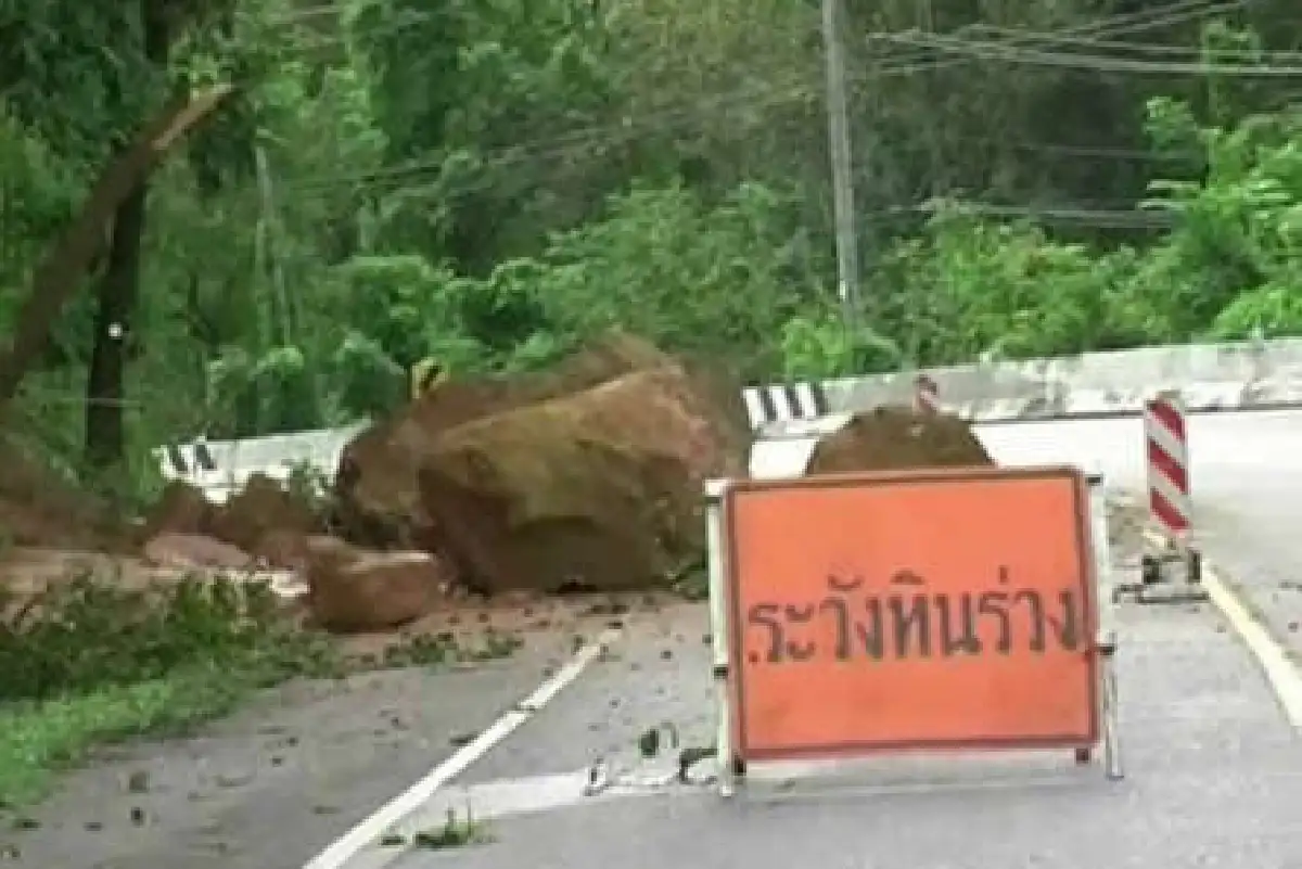 ฝนถล่มตากดินสไลด์-น้ำป่ากลืนชีวิตเด็ก8ขวบ