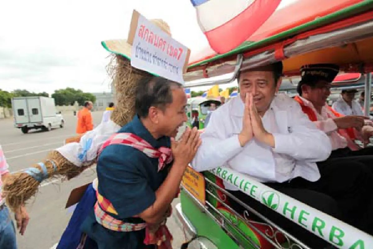 ประชาสันติชูบรรจุ"พุทธ"ในรธน.