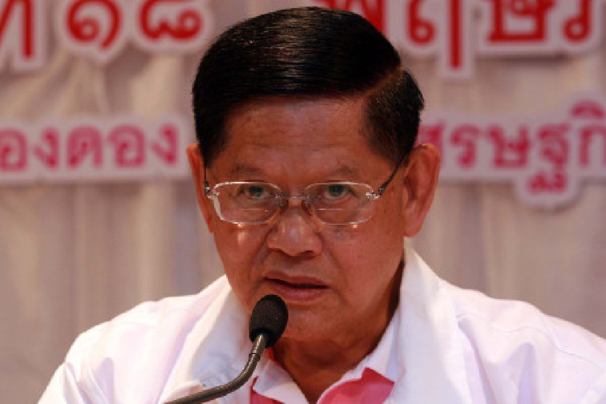 ชุมพลเตือนมาร์คระวังคำพูด ชุมพลเตือนมาร์คระวังคำพูด