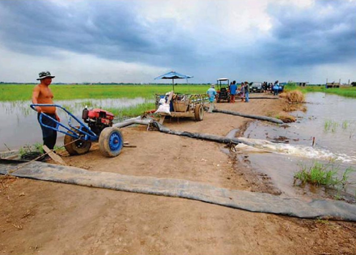 Barge victims have new worries