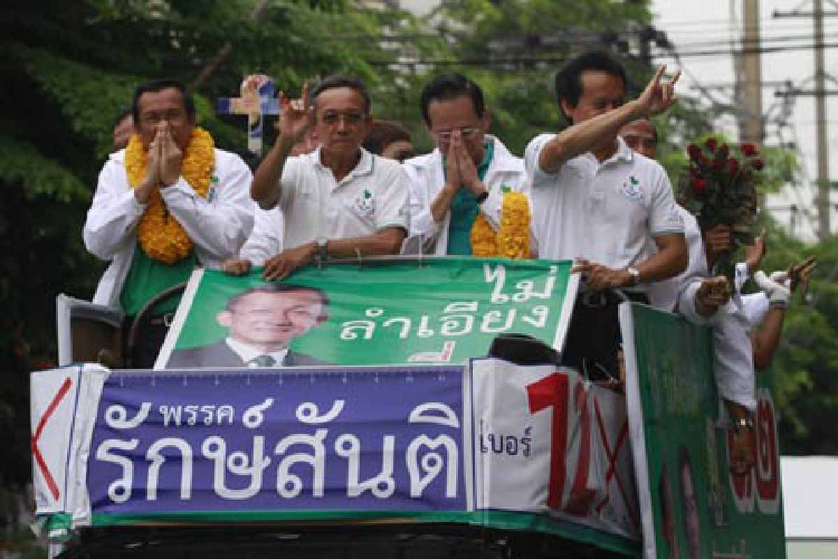 ปุระชัยหาเสียงวอนอย่าโหวตโน ปุระชัยหาเสียงวอนอย่าโหวตโน