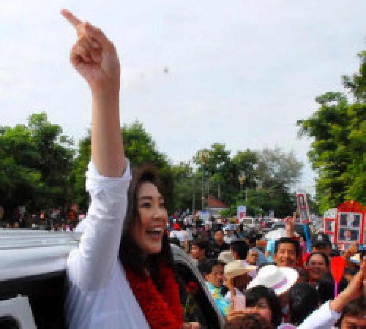 ยิ่งลักษณ์ระทึกเจอวอลโว่ไล่ตาม!