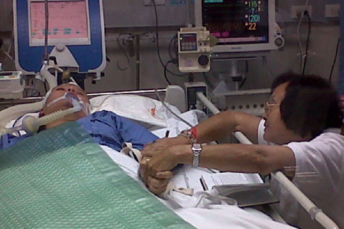 แม่ยืนยันหมอมุกไม่ได้โต้เถียงกับคู่กรณี แม่ยืนยันหมอมุกไม่ได้โต้เถียงกับคู่กรณี