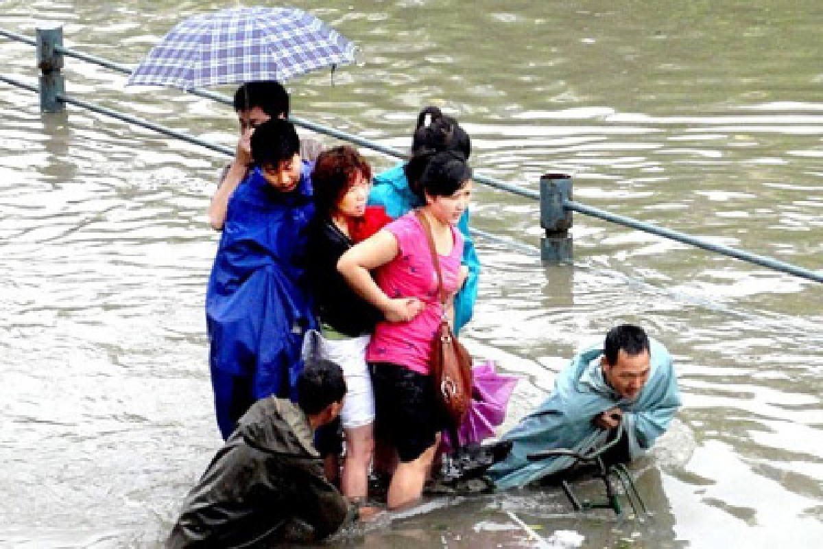 จีนอ่วม!บ้านเรือนนับร้อยจมใต้น้ำ จีนอ่วม!บ้านเรือนนับร้อยจมใต้น้ำ