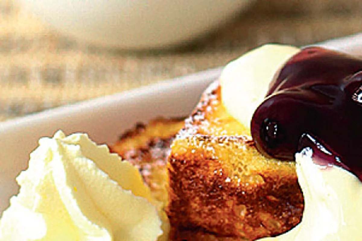 Japanese Style Cafe : Blueberry Pain Perdu