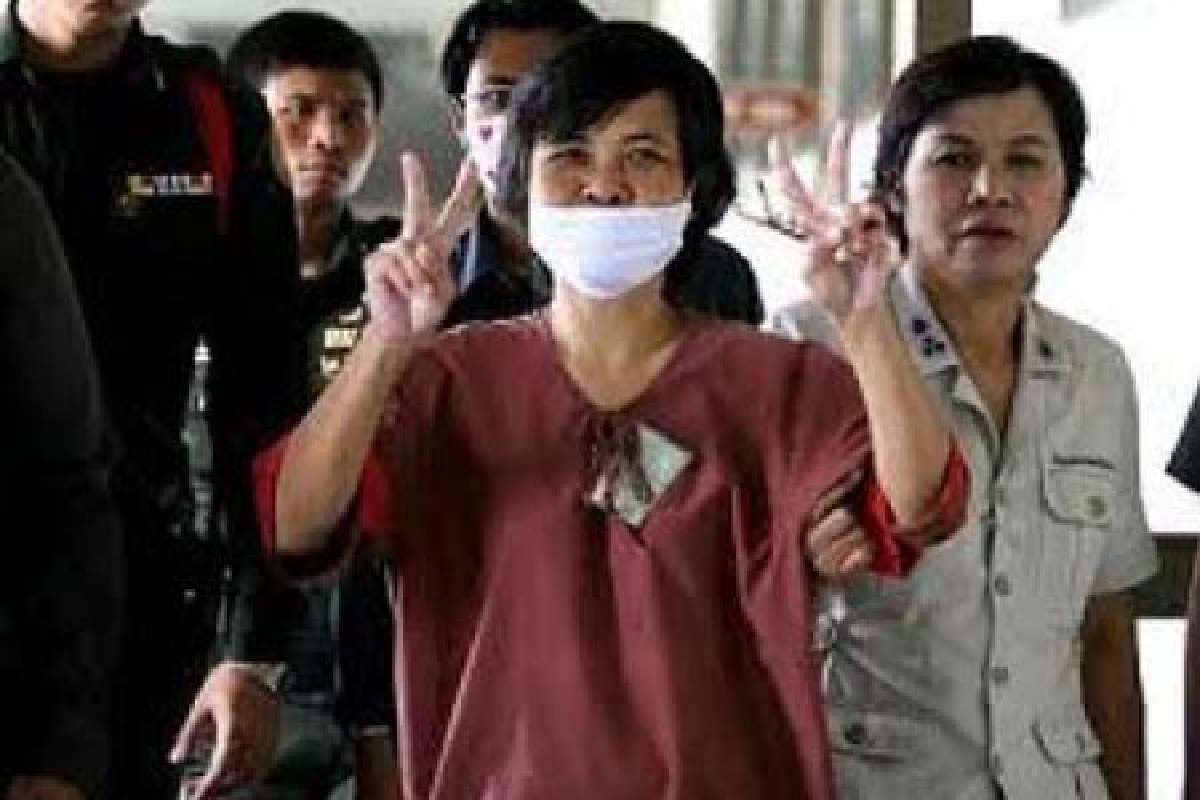 ศาลปรับ50,000ดา ตอร์ปิโดหมิ่นป๋าเปรม ศาลปรับ50,000ดา ตอร์ปิโดหมิ่นป๋าเปรม