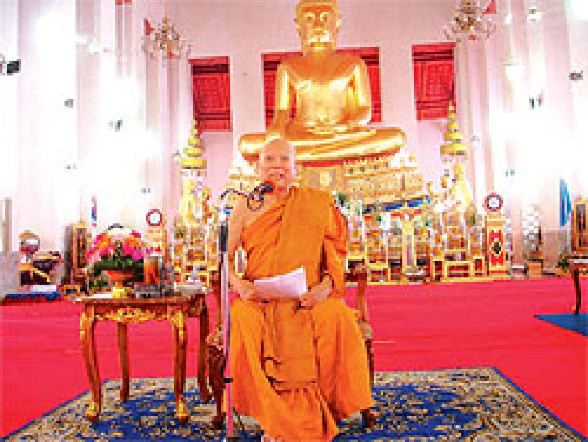 พระธรรมสุธี แนะพระธรรมฑูตให้ศึกษาภาษาถิ่น