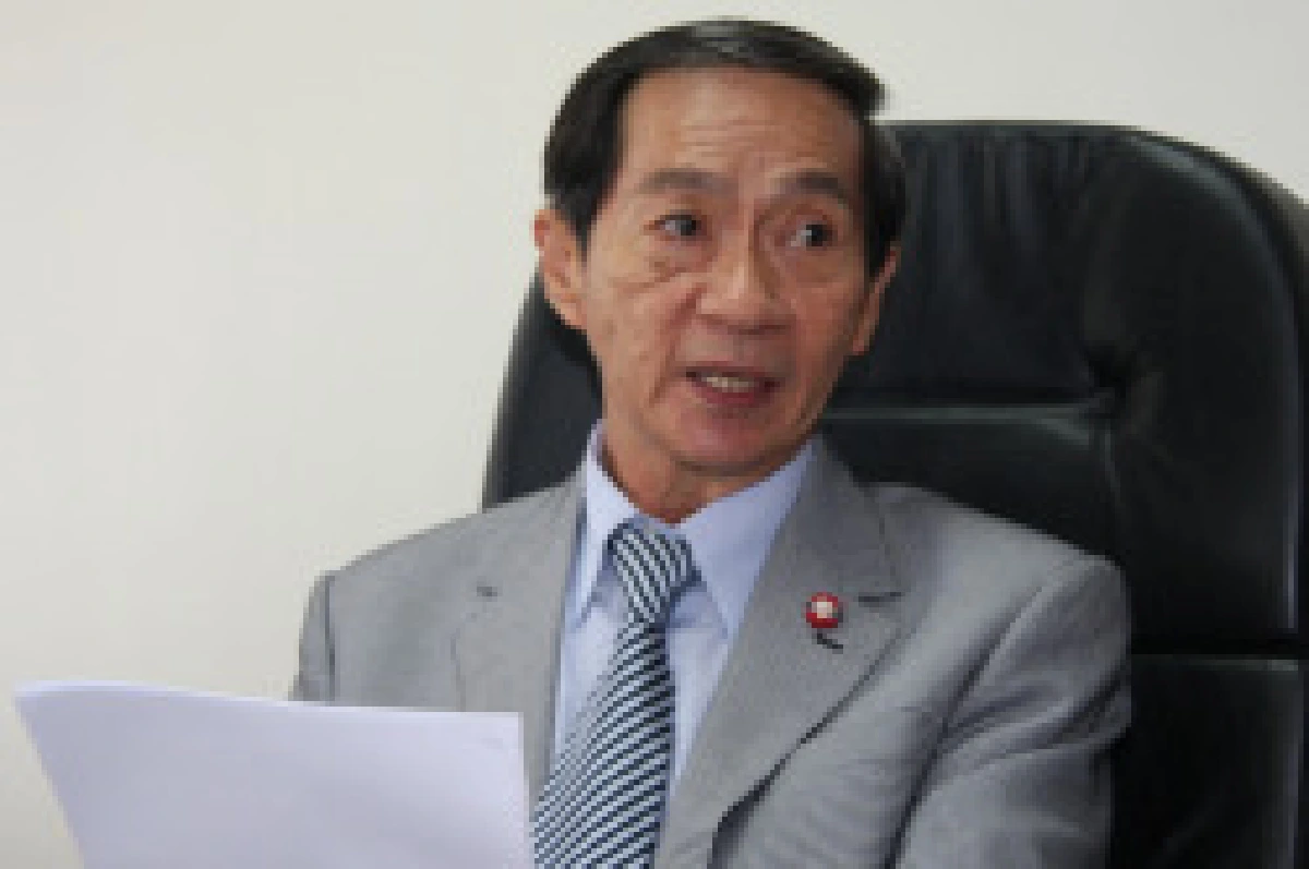วงศ์ศักดิ์ลุยช่วยขรก.เจอการเมืองแทรก
