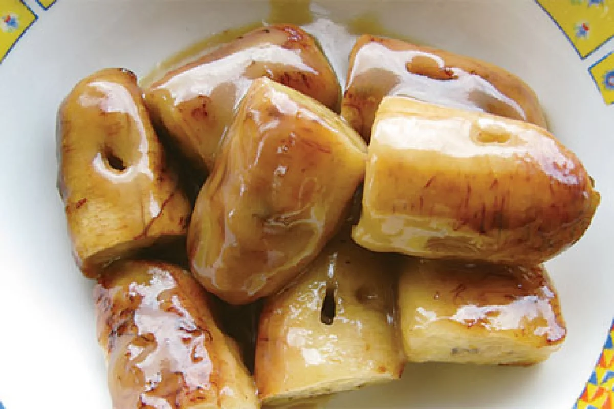 กล้วยทุบไข่มุก ร้อนๆ หอมๆ อร่อยสุดๆ