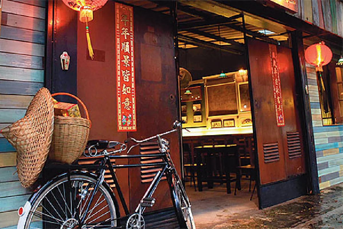 อั้งยี่ ค่ำคืนแสนดีกับหนุ่มเจ้าสำราญ