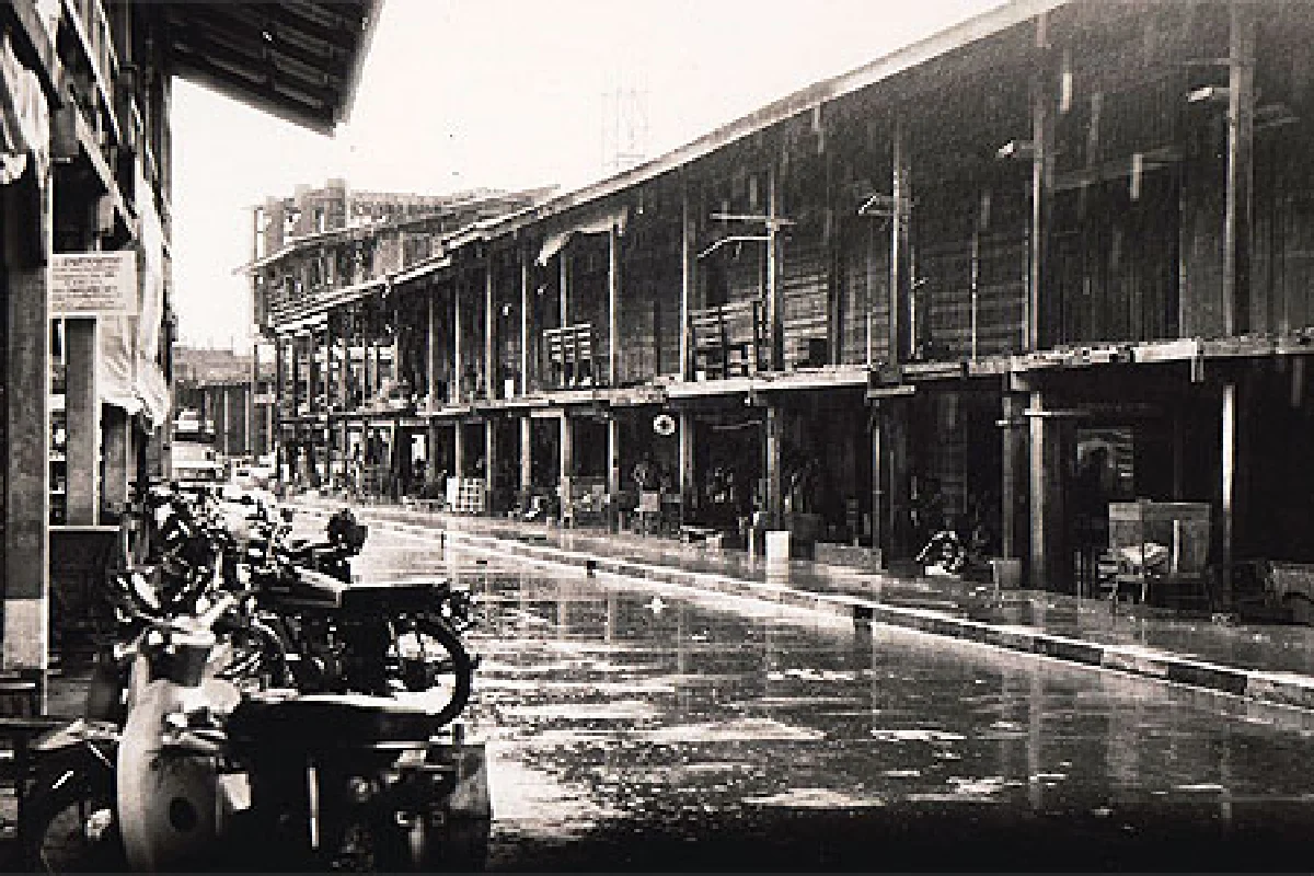 ชีวิตในวัยเด็ก(2482-2500)