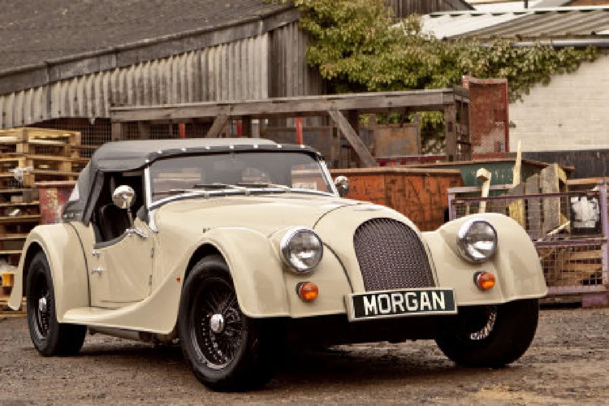 รถคลาสสิก มอร์แกน ซื้อวันนี้อีก 3 ปี รับรถ