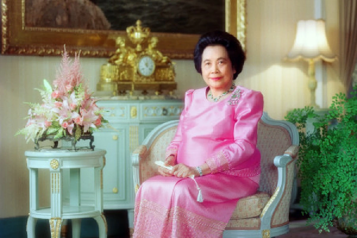 เจ้าฟ้าเพชรรัตนฯสิ้นพระชนม์