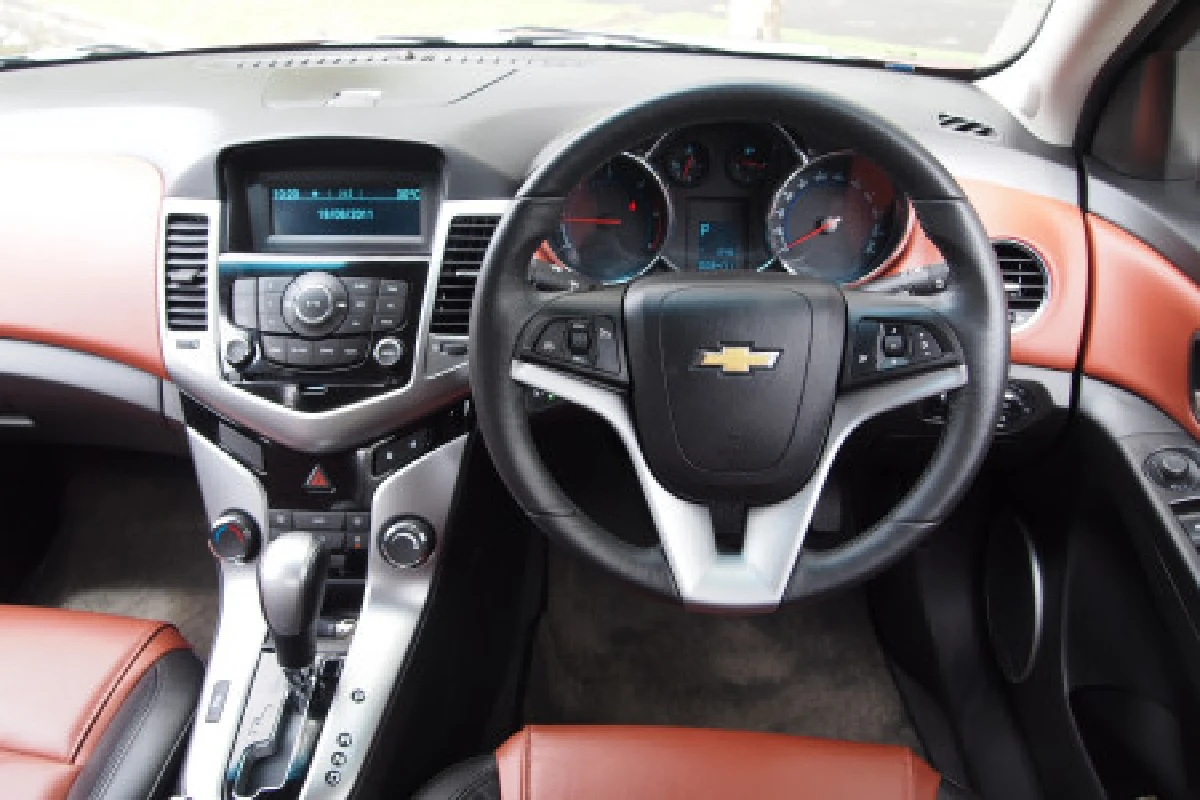 เทียบ2เก๋งดีเซล"ครูซVSโฟกัส"