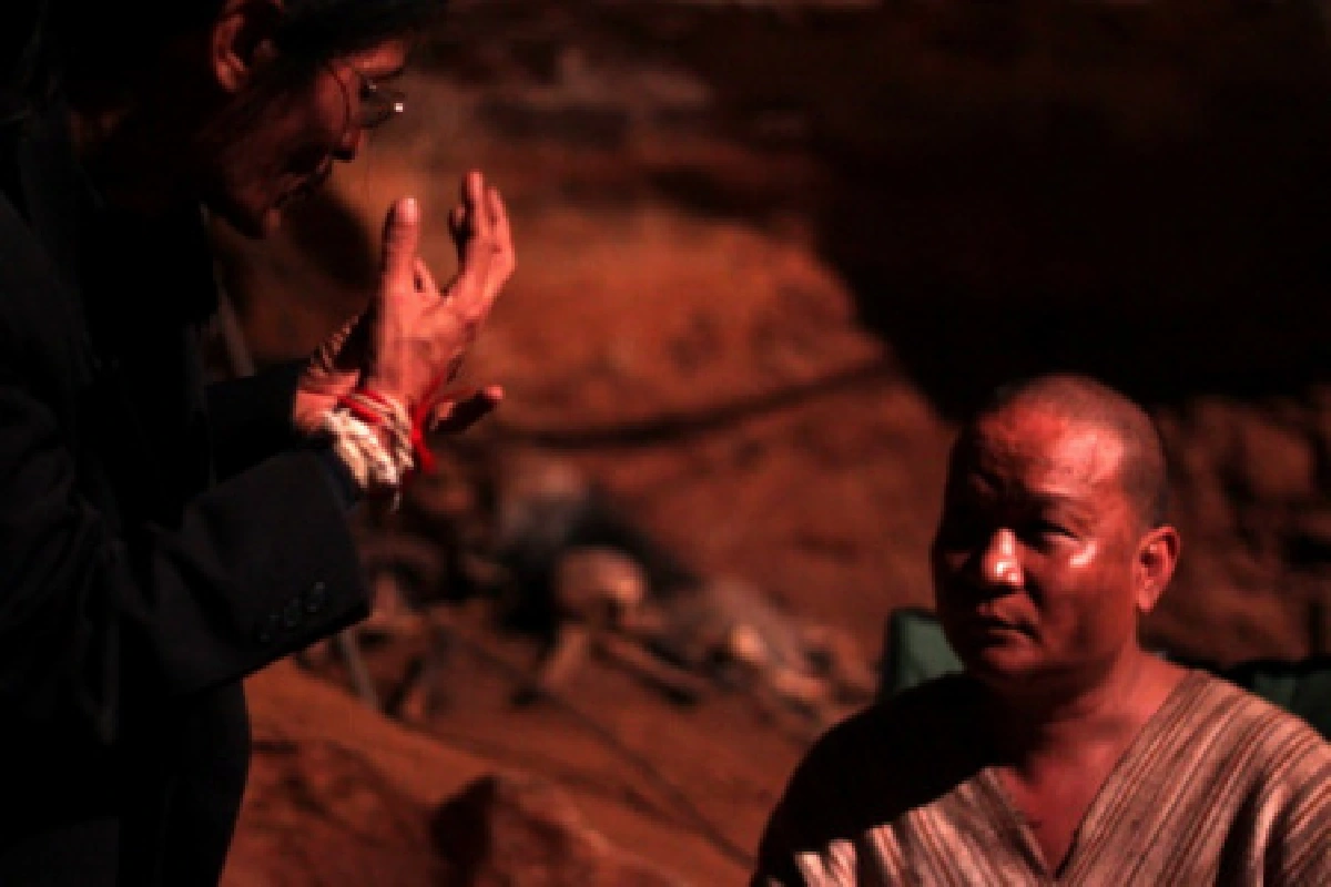 หม่ำปลื้มร่วมงานหม่อมน้อย